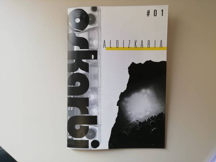 [DD-LX3228] Oskarbi aldizkaria